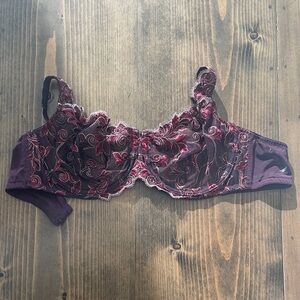 Soma Burgundy Embroidered Bra
